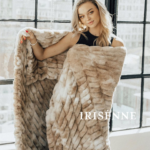 "Iris Style" Autumn/Winter Tie-Dye Faux Rabbit Fur Blanket, Super Soft Nap Blanket, Simple Sofa Blanket, Light Luxury - Image 3