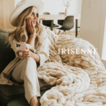 "Iris Style" Autumn/Winter Tie-Dye Faux Rabbit Fur Blanket, Super Soft Nap Blanket, Simple Sofa Blanket, Light Luxury - Image 4